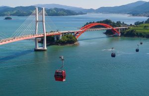 남해안 케이블카 ‘대박’ 행진…3곳 추가 ‘난립’ 우려