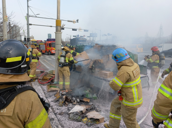 용인소방서, 일면식 없는 시민들이 초기진화에 솔선수범