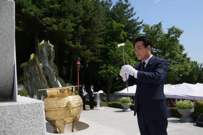 논산시, 제68회 현충일 추념식 거행