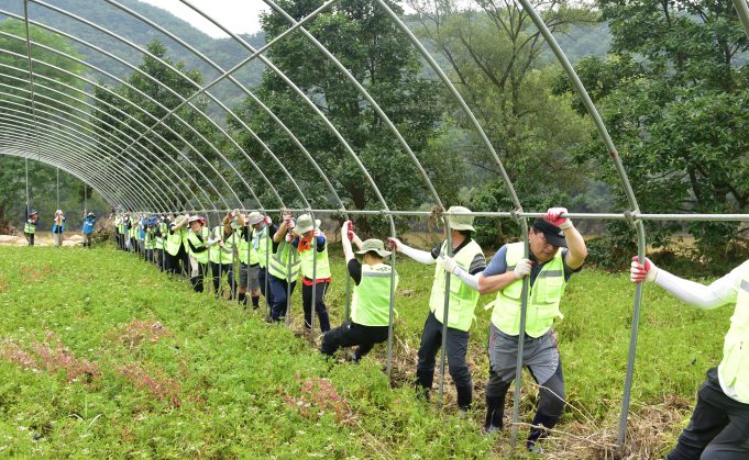 경북문화관광공사, 수해피해 지역 복구 지원에 구슬땀