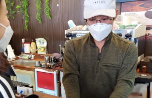 영양군보건소, 소상공인 카페 ‘건강 컵홀더’ 지원