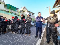 한국자유총연맹 함안군지회, 연말 맞아 연탄 나눔 봉사활동 전개