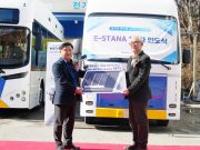 국내 첫 7m급 저상 전기버스 출고…KGMC ‘이-스타나’ 1호차 광명서 달린다