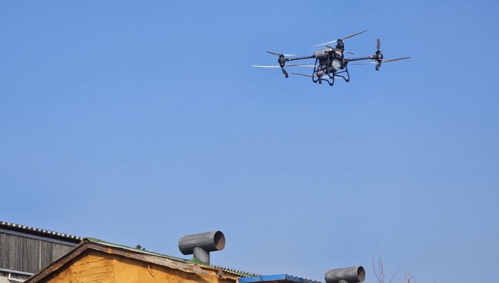 무안 양돈농장 상공에 방역 드론 긴급 투입…아프리카돼지열병 확산 차단 총력