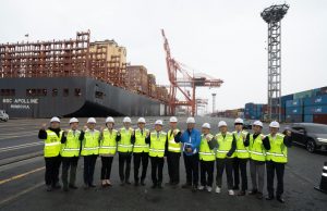 황종우 해수부 장관, 광양항 찾아 하역 현장 점검… “안전이 최우선”