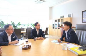 태안군, 정부예산 확보 총력전…윤희신 군수 정부청사 찾아 현안 지원 요청